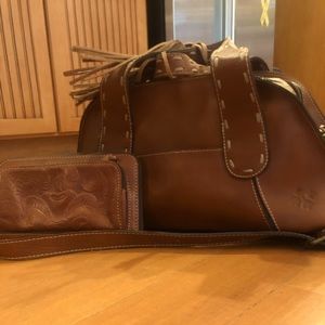 Patricia Nash Handbag and Billfold